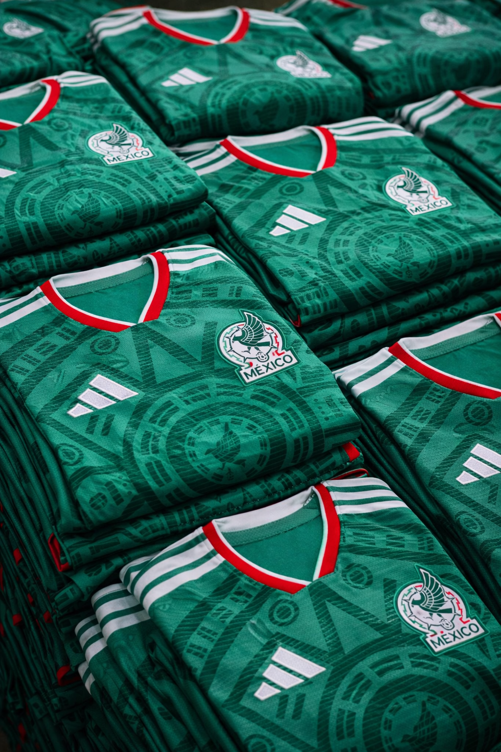 LOTE DE PLAYERAS DE LA SELECCION PREMIUM